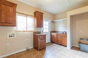 523 S Hays Road - Photo 34