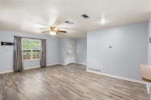 521 Hilltop Drive - Photo 4