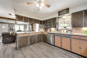 405 Pecan Street - Photo 7