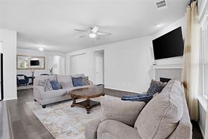1811 Stephen Drive - Photo 7