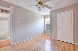 1912 Bernice Street - Photo 12