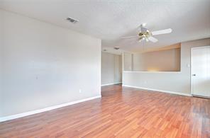 1912 Bernice Street - Photo 3