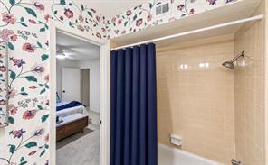 6017 Milton Street - Photo 13