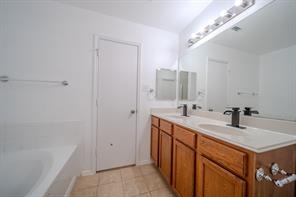 2037 Cedar Trail - Photo 30