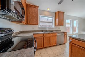 2037 Cedar Trail - Photo 6