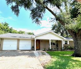 307 E 5th Street - Photo 1