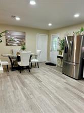 307 E 5th Street - Photo 10