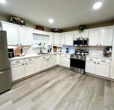 307 E 5th Street - Photo 12