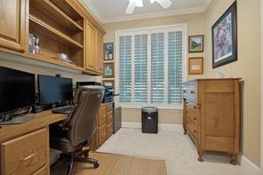 6404 Creekside Drive - Photo 18
