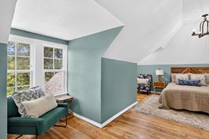 702 W Spring Street - Photo 30