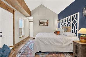 702 W Spring Street - Photo 37