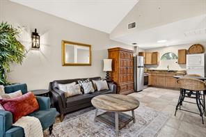 702 W Spring Street - Photo 39