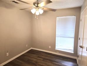 1005 Mitchell Lane - Photo 11