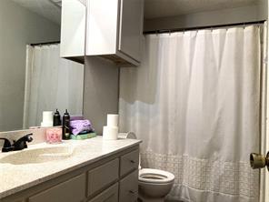 1005 Mitchell Lane - Photo 34