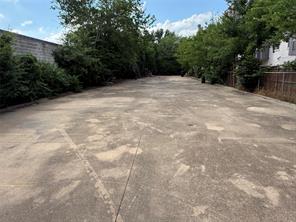 2411 Butler Street - Photo 16