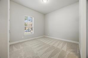 121 Oakwood Lane - Photo 7
