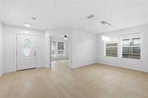 417 Niagara Falls Drive - Photo 4