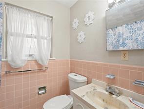 927 Poinsettia Drive - Photo 17