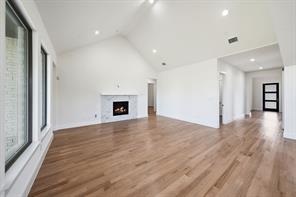 215 Driscoll Street - Photo 18