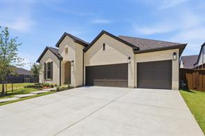 215 Driscoll Street - Photo 2
