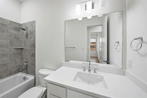 215 Driscoll Street - Photo 24