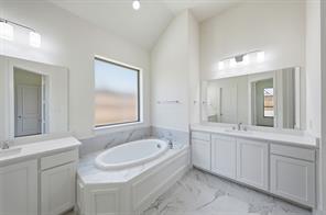215 Driscoll Street - Photo 28