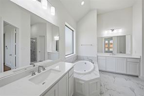 215 Driscoll Street - Photo 30