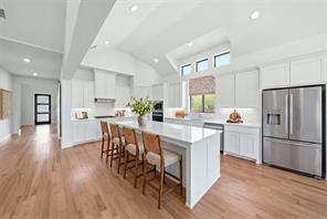 215 Driscoll Street - Photo 38