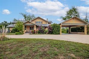 902 Crothers Avenue - Photo 1