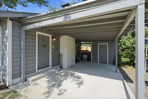 1001 N Carroll Boulevard - Photo 23