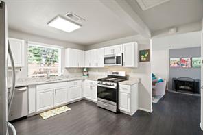 1001 N Carroll Boulevard - Photo 5