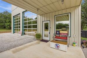 189 County Road 4767 - Photo 3