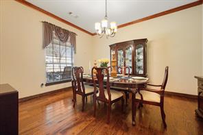 1720 Mistletoe Drive - Photo 11
