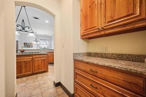1720 Mistletoe Drive - Photo 8