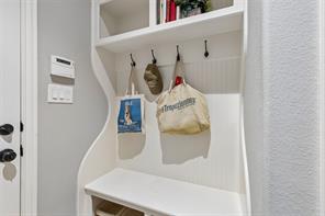 7202 Greystone Lane - Photo 32