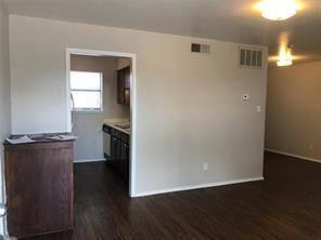 2526 W Prairie Street - Photo 2