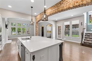 6920 Royal View Drive - Photo 11