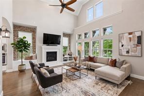 6920 Royal View Drive - Photo 2