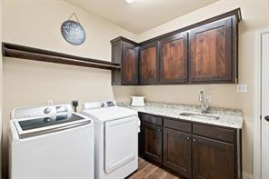 102 Brock Court - Photo 31