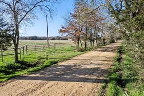 1550 County Road 1136 - Photo 5