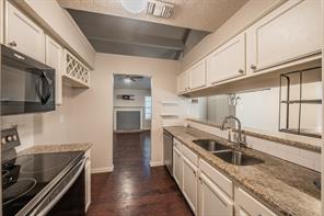 6402 Valleybrooke Court - Photo 10