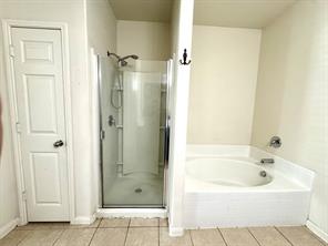 1100 Port Way - Photo 18