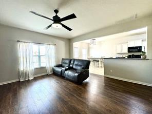 1100 Port Way - Photo 4