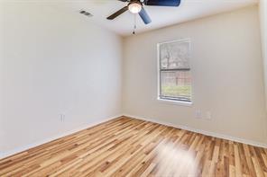 505 Storrs Street - Photo 16