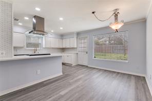 505 Storrs Street - Photo 9