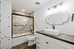6217 Highway 183 - Photo 14