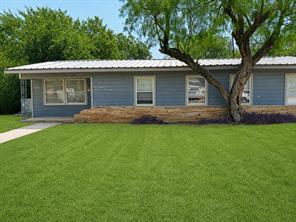 701 Forrest Avenue - Photo 1