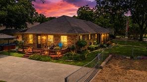 102 Misty Glen Circle - Photo 1