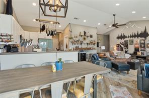 1052 Meandering Way - Photo 9