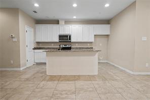 1922 Timber Oaks Drive - Photo 3